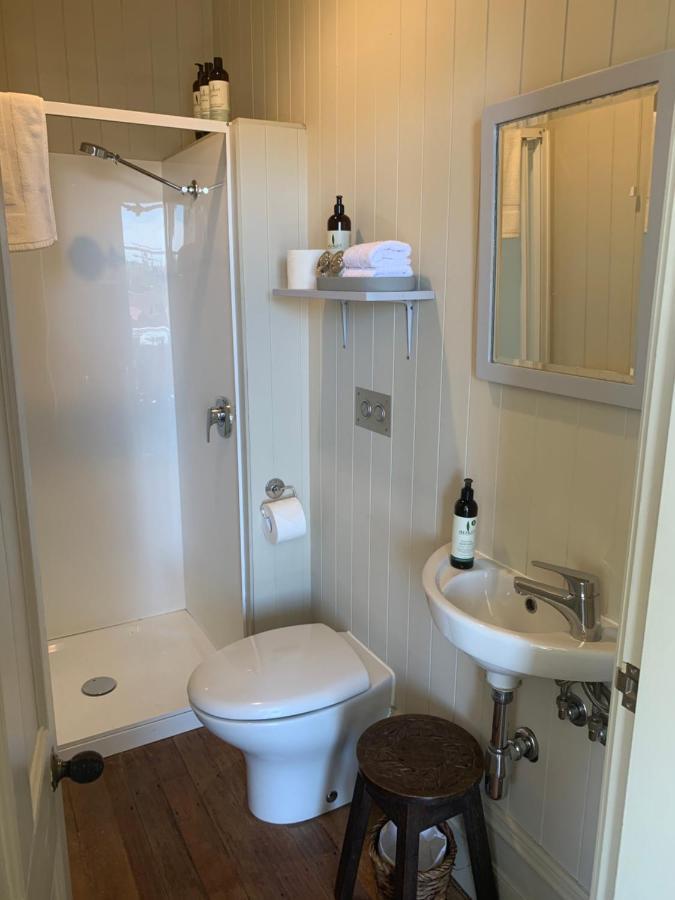 The Vicarage Boutique Bed And Breakfast 오아마루 외부 사진